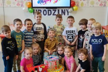 11.04.2024 Króliczki – 5 urodziny Franka 💐🎂🍰